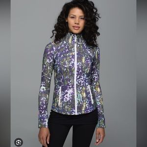 Lulu lemon define jacket - great condition